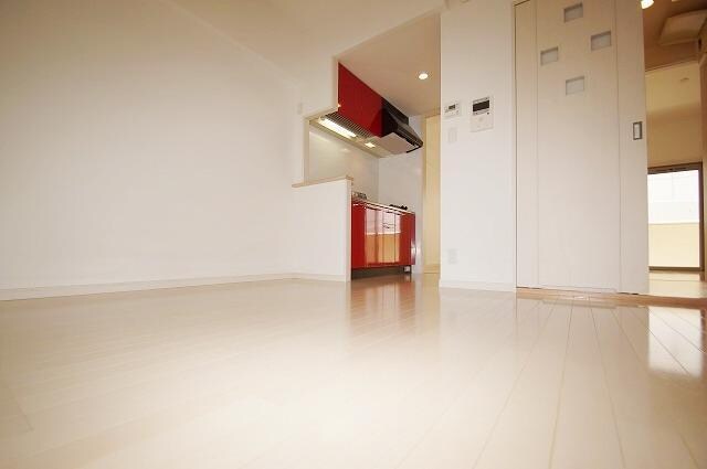 物件内観写真6　(リビング)