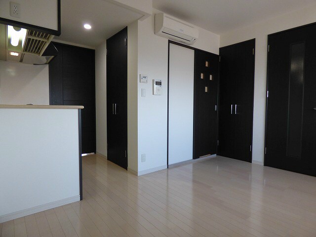 物件内観写真5　(※写真と異なる場合は現状優先。)