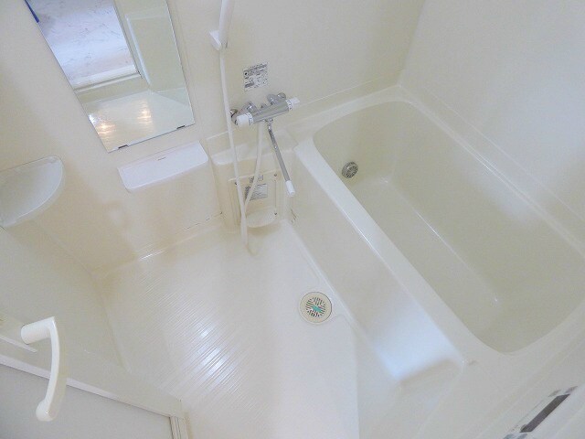 物件内観写真8　(一日の疲れを癒すバスルームです★)