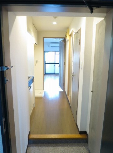 物件内観写真2　(※写真と異なる場合は現状優先。)