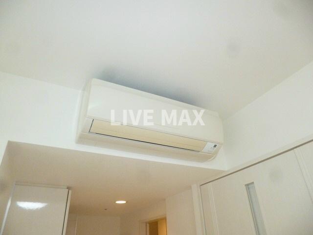 物件内観写真12　(エアコン完備♪)