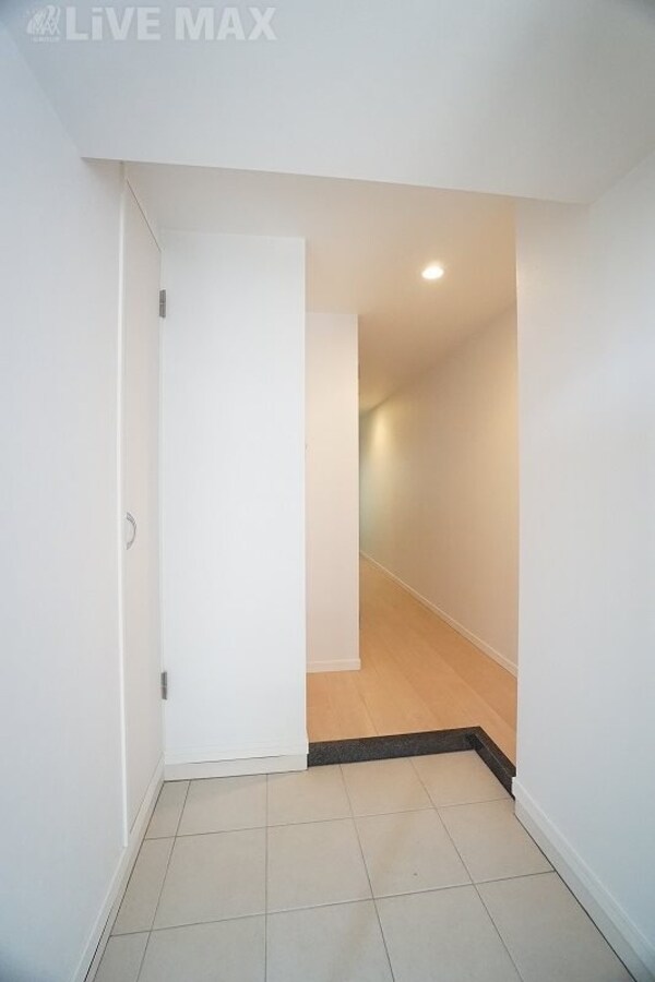 玄関(明るい玄関です)