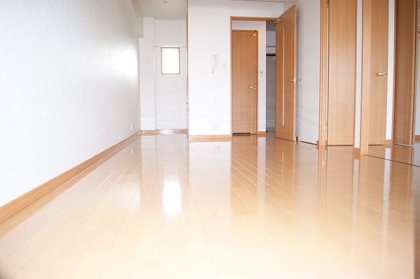 居室(※写真と異なる場合は現状優先。)