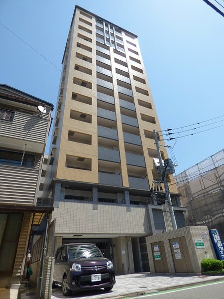 エンクレスト渡辺通南外観写真