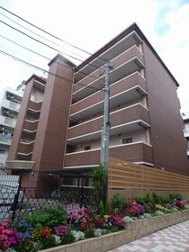 鹿児島本線 博多駅 5階建 築22年の外観写真