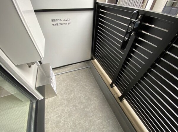 バルコニー(別号室参考写真)