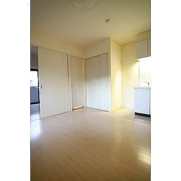 寝室(※写真と異なる場合は現状優先。)