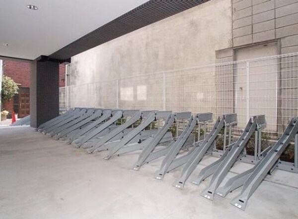 駐車場(駐輪場)