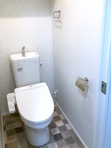 物件内観写真8　(トイレも気になるポイント)