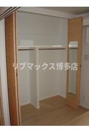 物件内観写真16　(※写真と異なる場合は現状優先。)