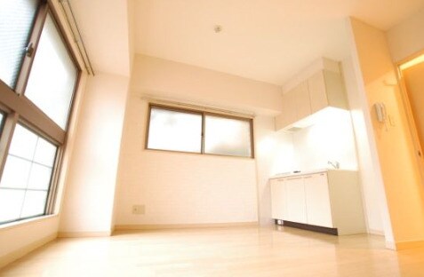 物件内観写真5　(※写真と異なる場合は現状優先)