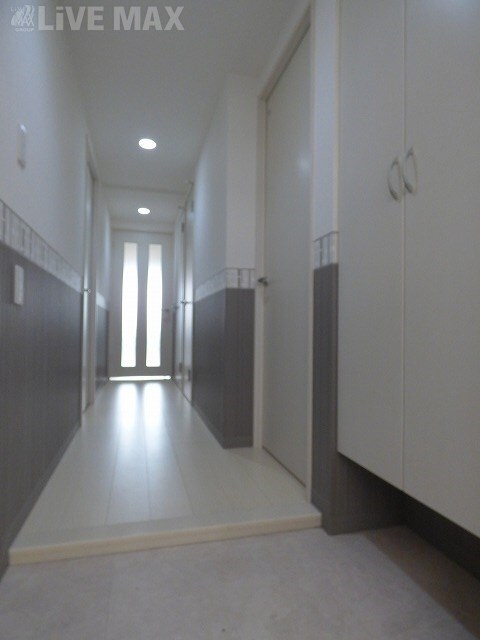 物件内観写真6　(玄関です★)