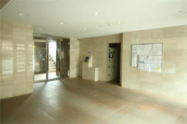 ロビー・ラウンジ