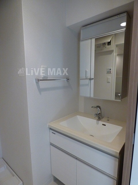 物件内観写真10　(洗面台)