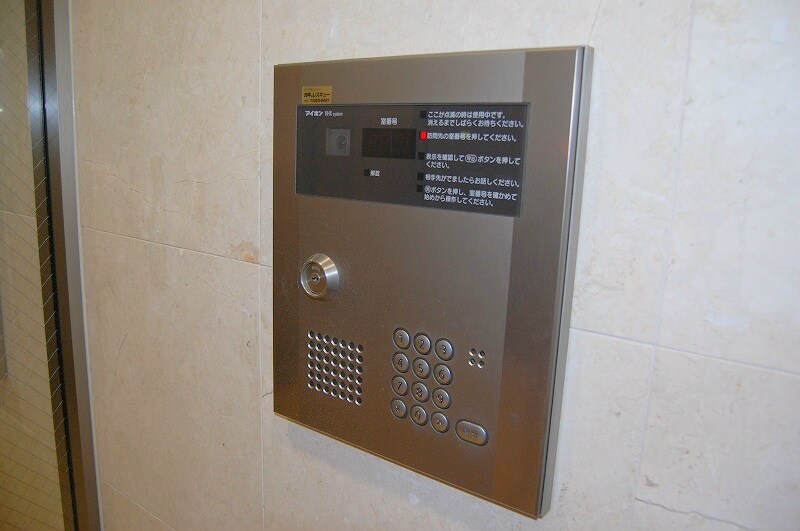 物件内観写真15　(安心のオートロック付き)