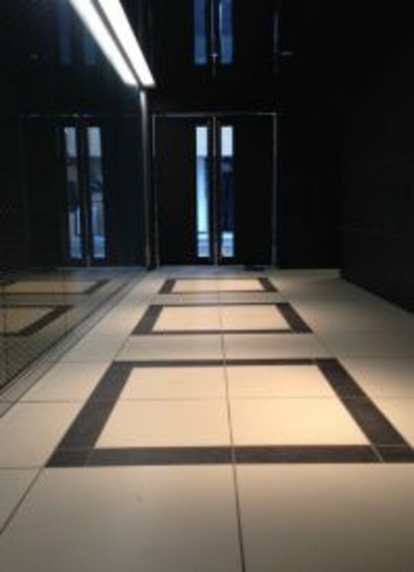 ロビー・ラウンジ