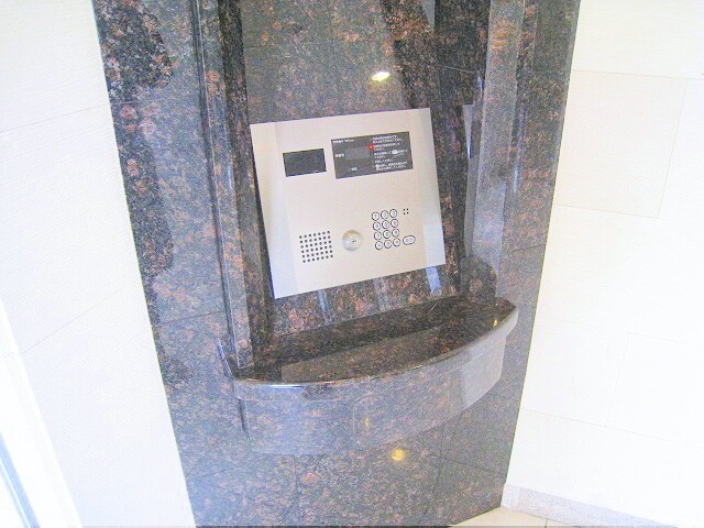 物件内観写真14　(オートロック)