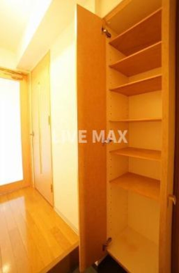 収納(※別号室参考写真※)