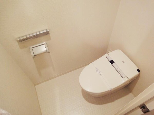 トイレ(※写真と異なる場合現状優先。)