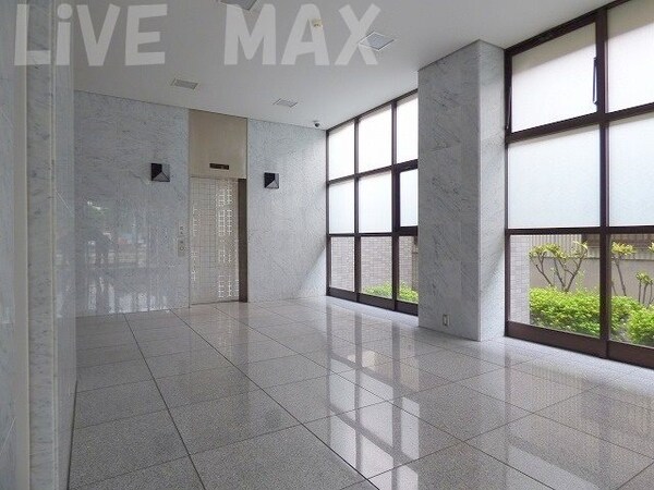 ロビー・ラウンジ