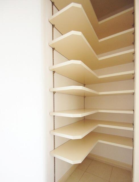 物件内観写真16　(※写真と異なる場合は現状優先。)