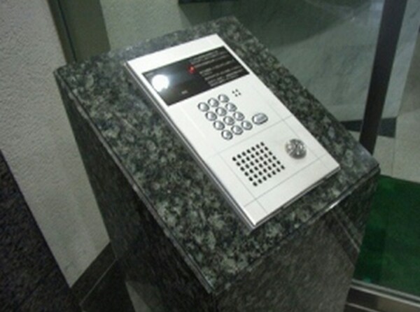 その他(安心のオートロックつき)
