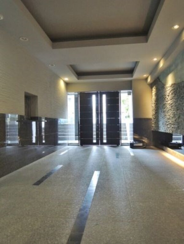 ロビー・ラウンジ