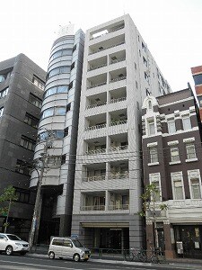 物件外観写真1　(外観もきれいです)