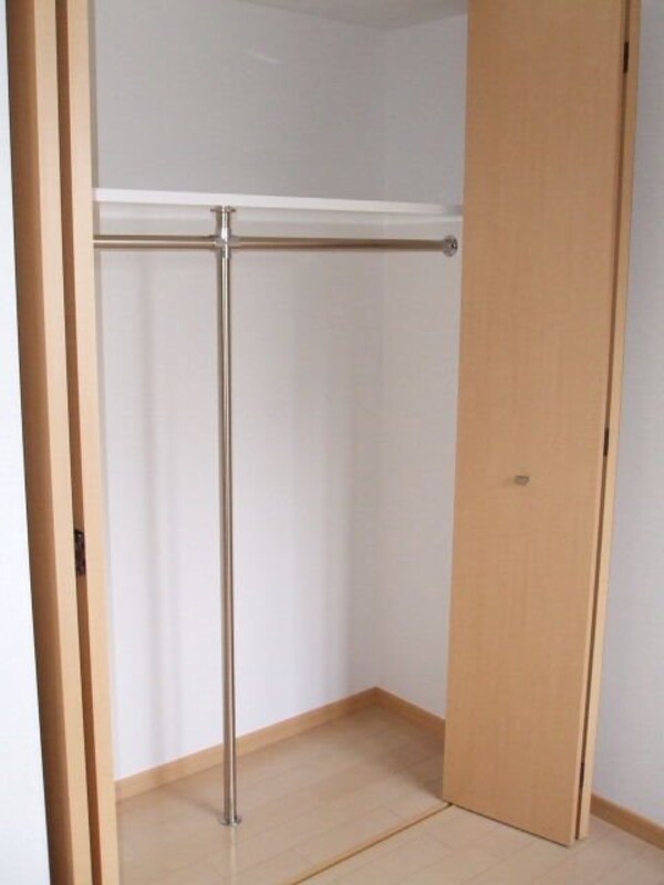 収納(こまごまとしたものを収納できそうですね)