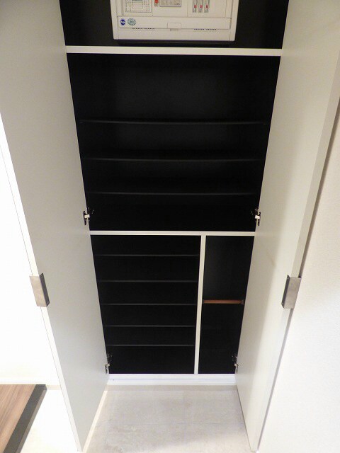 物件内観写真20　(靴もたっぷりはいりますよ☆)