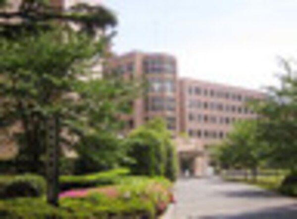 周辺環境(財団法人聖路加国際病院 711m)