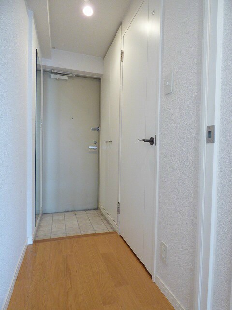 物件内観写真4　(たっぷり入るシューズボックス☆)