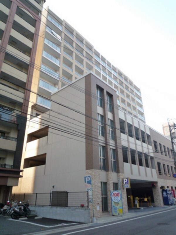外観(博多まで徒歩圏内☆)