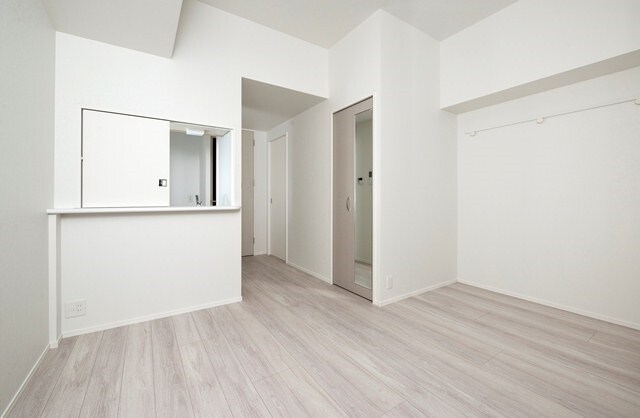 物件内観写真7　(フローリング・建具の色は要確認)