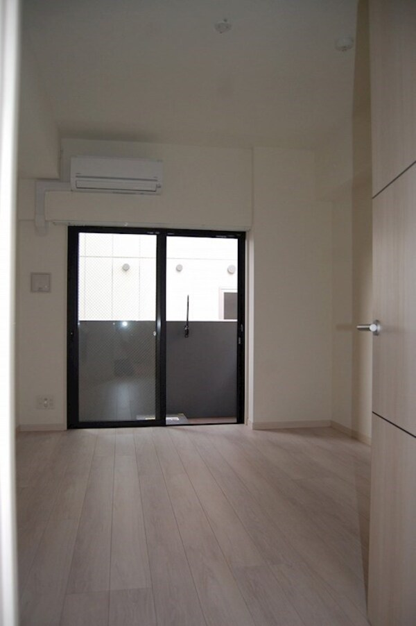 寝室(※別室参考写真)