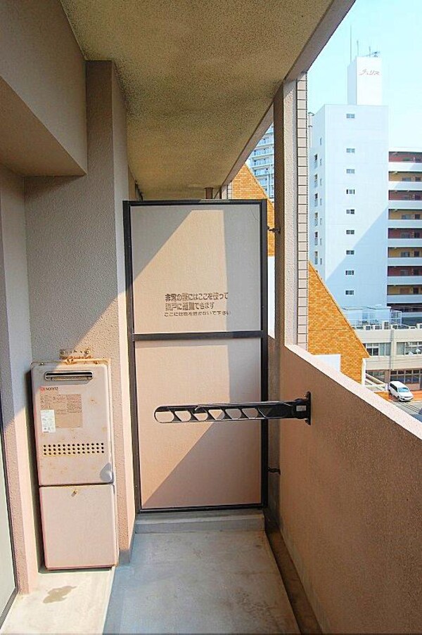 バルコニー(広々バルコニー)