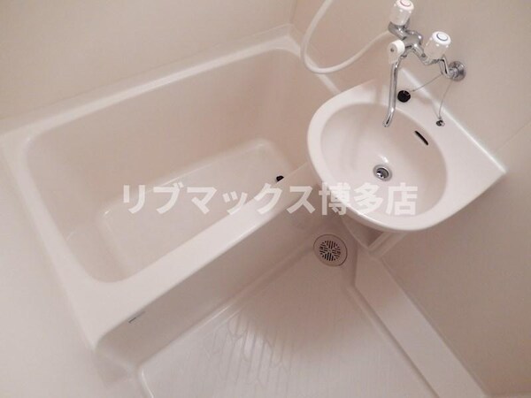 浴室