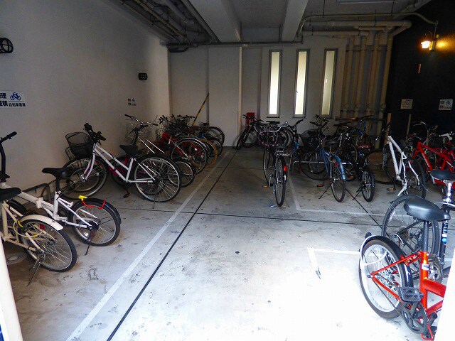 物件内観写真23　(駐輪場☆)