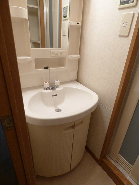 物件内観写真11　(洗面化粧台☆)
