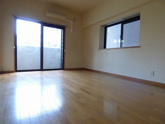 物件内観写真17　(２面採光☆)