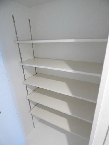 物件内観写真13　(※写真と異なる場合は現状優先。)