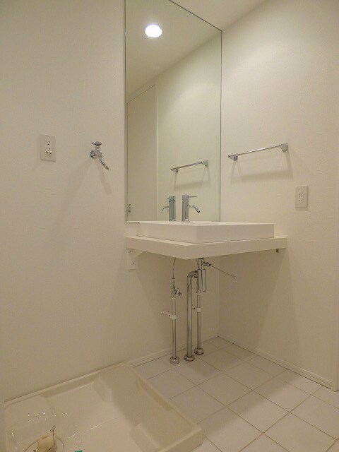 物件内観写真10　(洗面台化粧台☆)