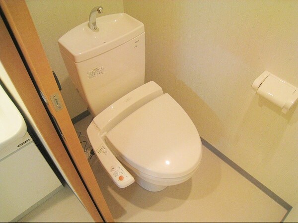 トイレ(ウォシュレット付き☆※写真と異なる場合現状優先)