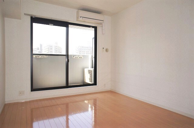 物件内観写真6　(※写真と異なる場合現状優先)