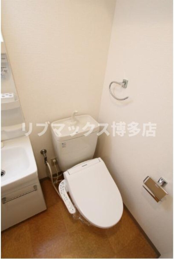 トイレ(人気設備のウォシュレット機能を標準装備★)