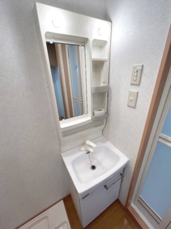 洗面・脱衣所(洗面化粧台つき)