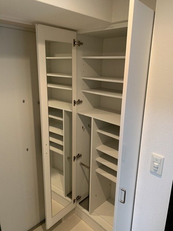 建物設備(シューズボックス)