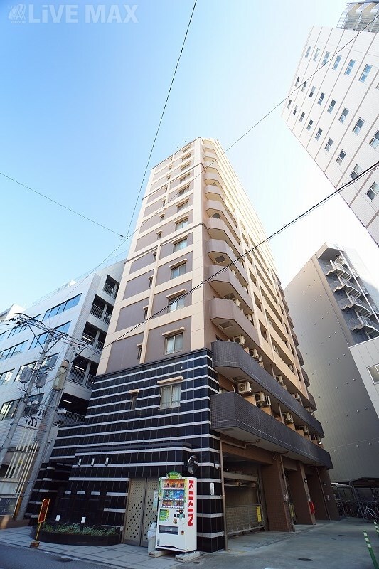 物件外観写真1　(外観もきれいです)