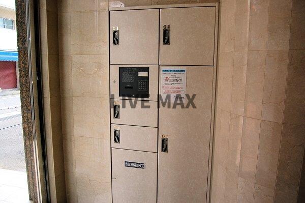 物件内観写真13　(宅配ボックス)