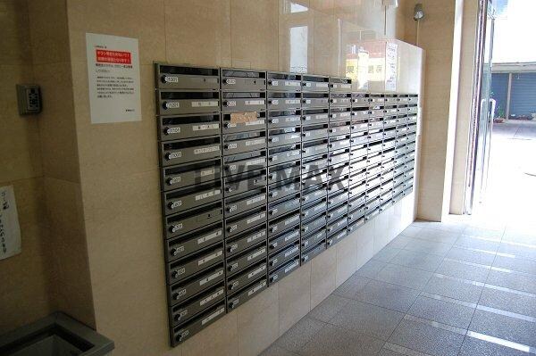 物件内観写真14　(ポスト)